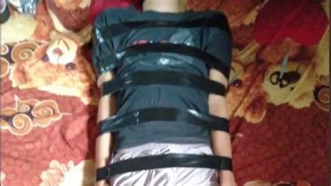 kain puke twitter|Bungkus kain jarik, utas viral 'pelecehan seksual' .